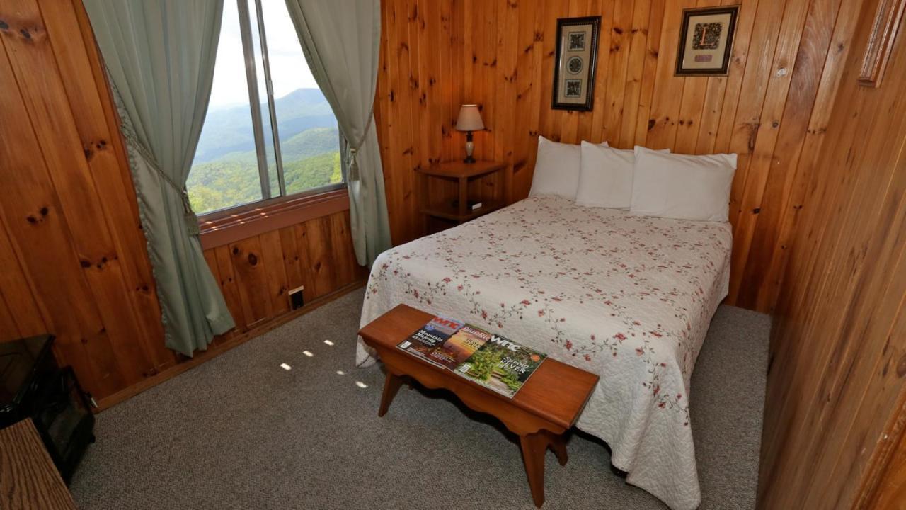 Alpine Inn Little Switzerland Exteriér fotografie